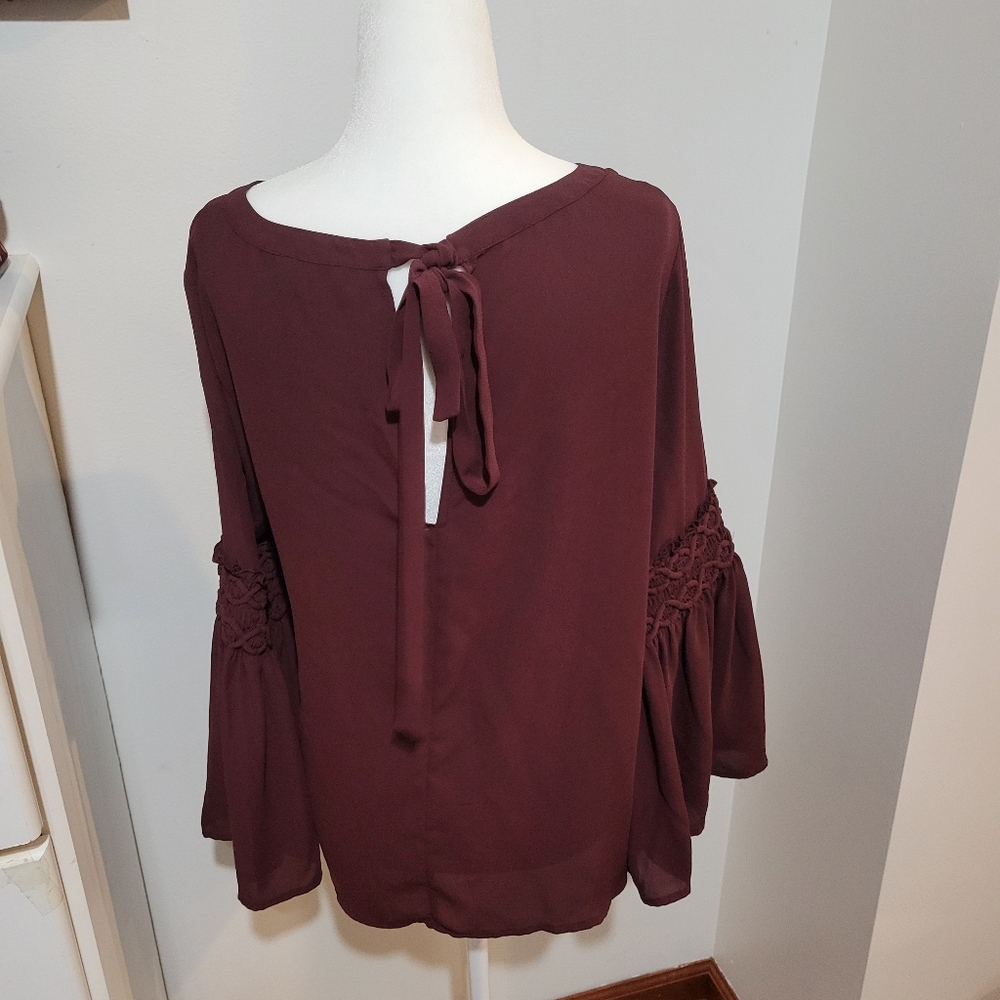 Loft Outlet Bell Sleeve Solid Red Keyhole Tie Back Fairy Blouse | Small - Picture 5 of 8